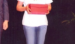 Nữ đại gia Lào Cai vác bao tải tiền đem cho, đập bỏ biệt thự tiền tỉ